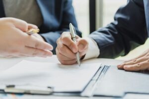 Multa por Rescisão Irregular: Quando o Trabalhador Pode Ser Indenizado em 2025