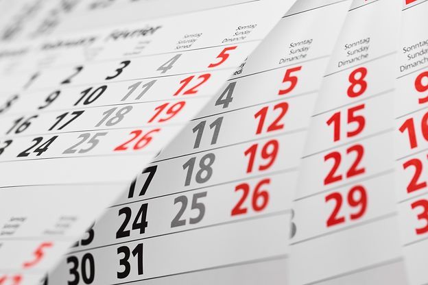 Trabalho em Domingos e Feriados: O Que Dizem as Novas Regras em 2025