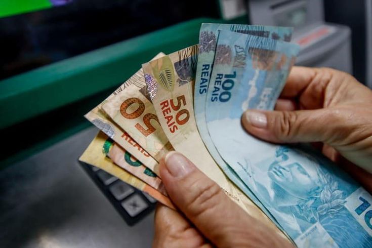 Antecipação do 13º Salário para Aposentados em 2025: Datas, Valores e Quem Tem Direito