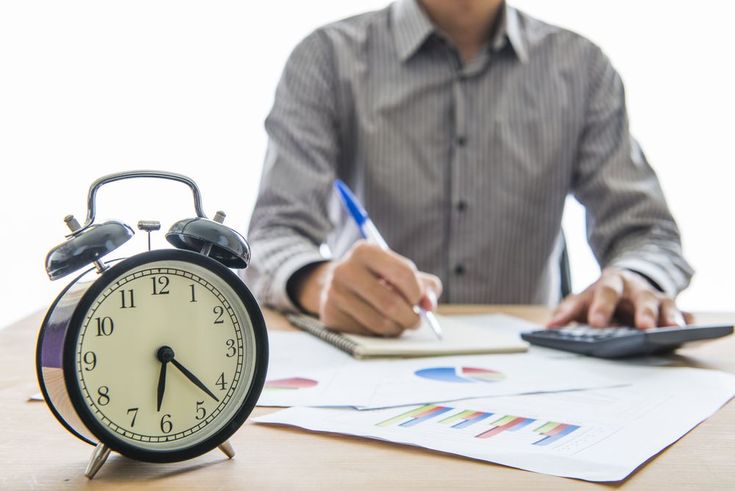 Jornada de Trabalho no Brasil: O Que Diz a Lei e Como Funcionam as Horas Extras
