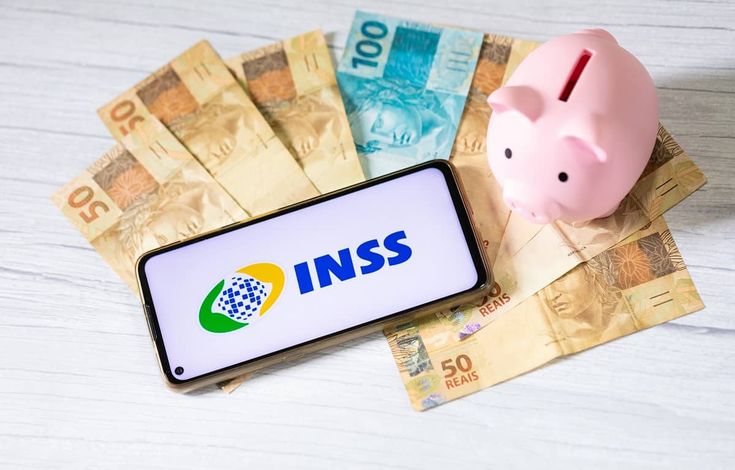 Contribuição em Atraso para o INSS: Vale a Pena Pagar para Aposentar Mais Cedo ou Aumentar o Valor?