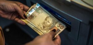 FGTS: Saque, Depósito, Multa e Seus Direitos Essenciais